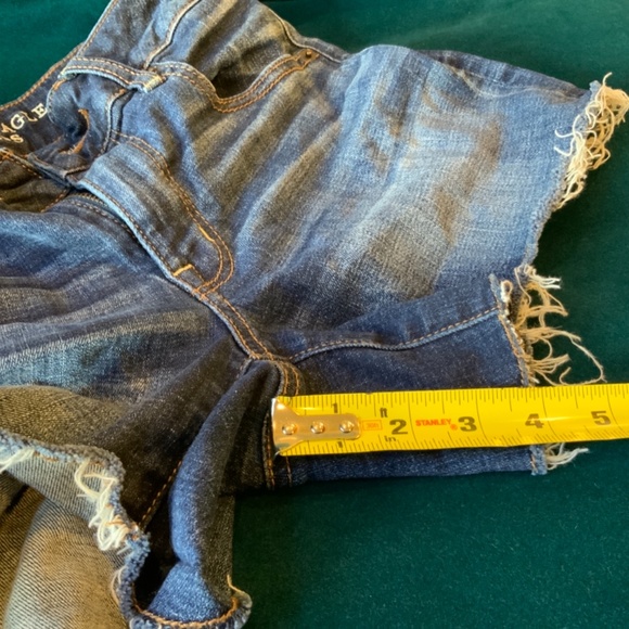 American Eagle Mid-Rise-Shortie Shorts - Picture 5 of 7
